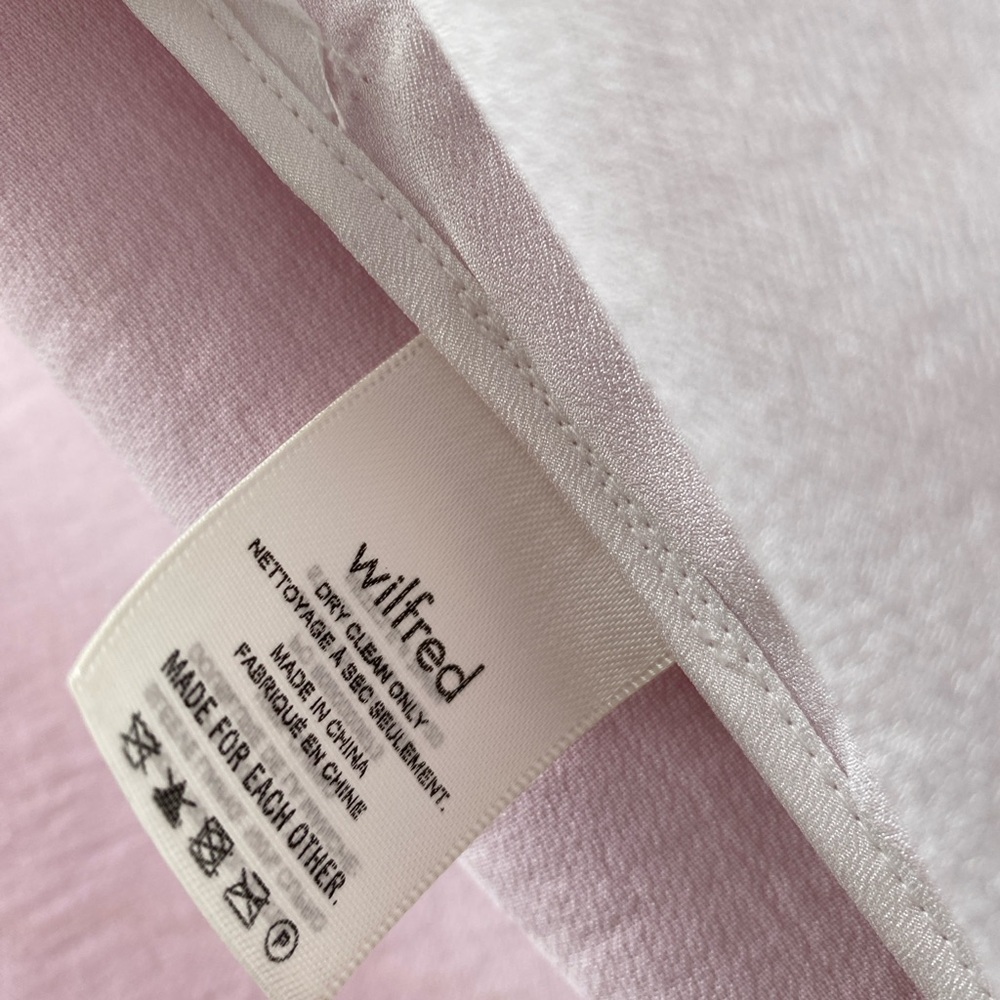 Aritzia - Wilfred Pink Double-Breasted Women's Blazer Dopamine Dressing - Picture 8 of 8